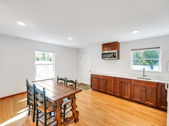 10 12th Street, East Hampton NY 11937