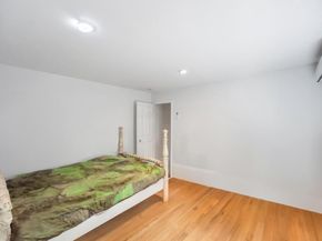 10 12th Street, East Hampton NY 11937