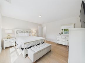 10 12th Street, East Hampton NY 11937