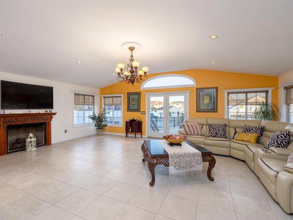3449 Weidner Avenue, Oceanside NY 11572