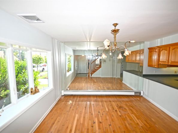 2198 Willow Street, Wantagh NY 11793