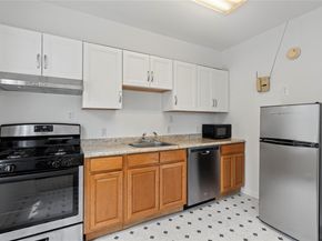 16 N Broadway 4R, White Plains NY 10601
