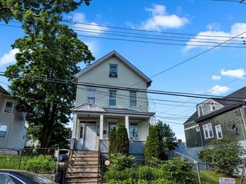 28 Grove Street