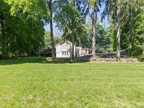 208 Tomahawk Street, Somers NY 10598