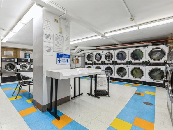 135 Ocean Parkway 10L, Brooklyn NY 11218