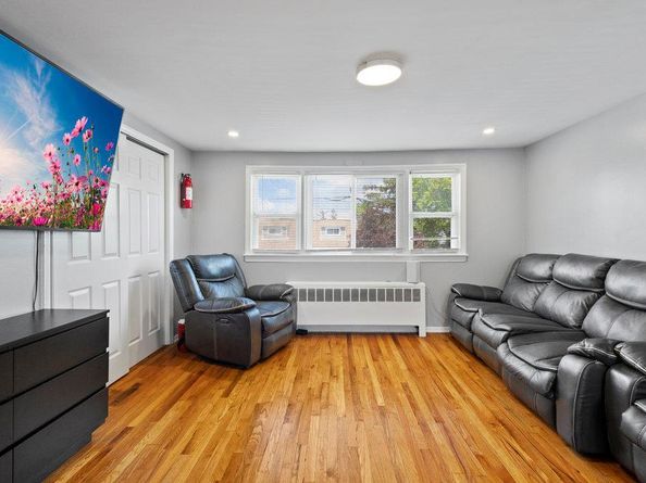 1403 James Street, Elmont NY 11003