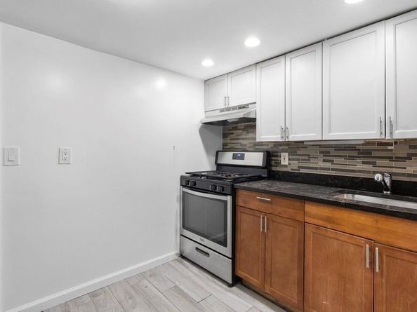 1403 James Street, Elmont NY 11003