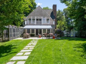 7 Cedar Lane, Glen Cove NY 11542