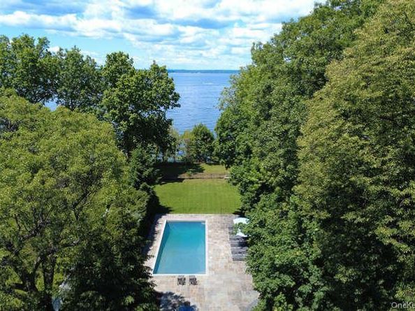 7 Cedar Lane, Glen Cove NY 11542
