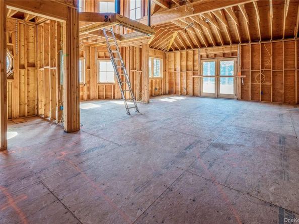 1416 Walnut Avenue, Bohemia NY 11716