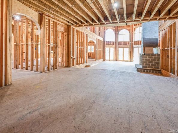 1416 Walnut Avenue, Bohemia NY 11716