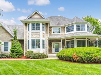 1260 Water Terrace