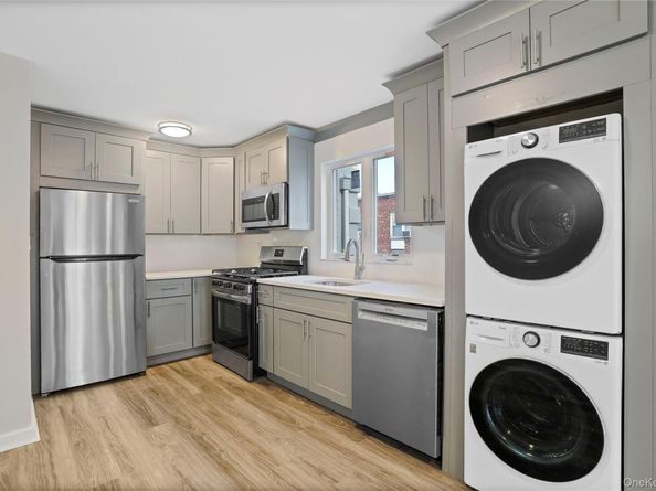 69-23 62 Drive, Middle Village NY 11379