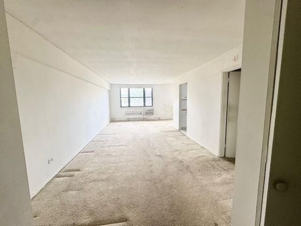 3855 3855 shore parkway 3m, Brooklyn NY 11235
