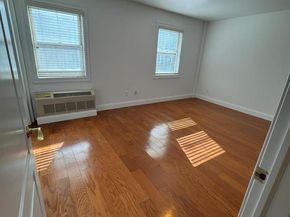 42-23 212 Street 3C, Bayside NY 11361