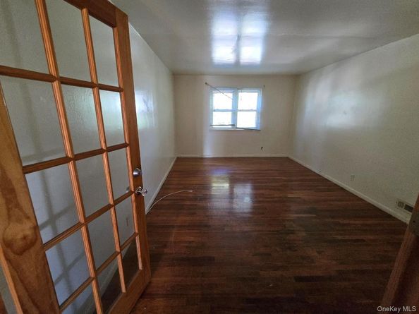 462 S 3rd Avenue, Mount Vernon NY 10550