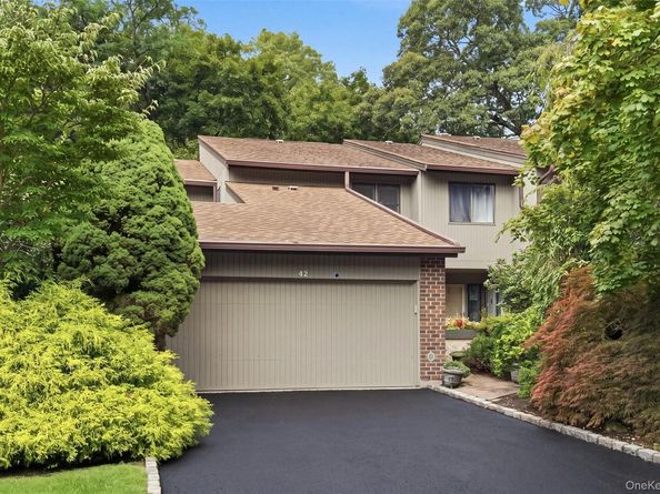 42 Country Club Drive, Jericho NY 11753