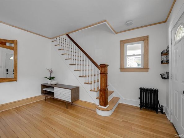 48 Hillview Avenue, Port Washington NY 11050