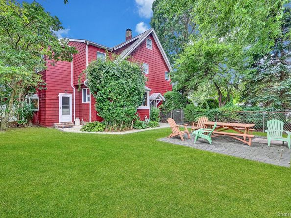 709 Clinton Street, Bellmore NY 11710