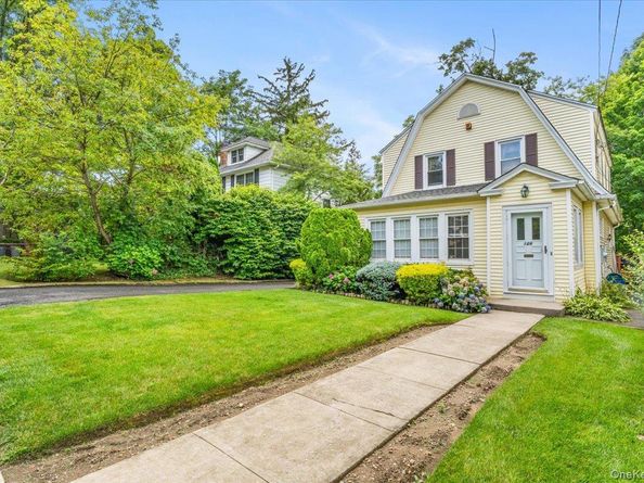 126 Hampshire Road, Great Neck NY 11023