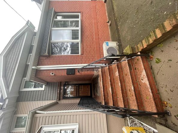 7736 76th Street, Glendale NY 11385