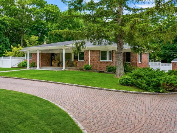 199 Dix Hills Road, Dix Hills NY 11746