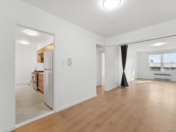 6393 Woodhaven Boulevard 2F3, Rego Park NY 11374
