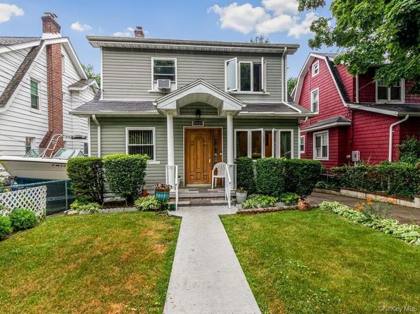 4004 Rombouts Avenue, Bronx NY 10466