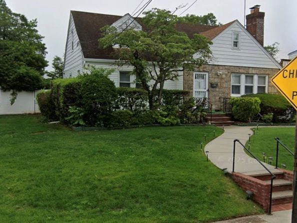 92 Melvin Avenue, West Hempstead NY 11552