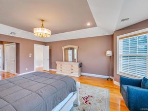 14 Kent Road, Valley Stream NY 11580