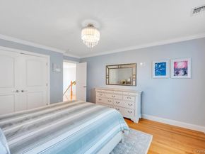 14 Kent Road, Valley Stream NY 11580