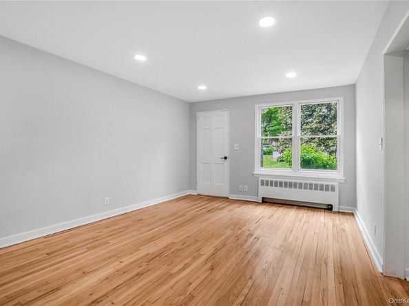 16 Glen Keith Road L, Glen Cove NY 11542