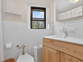42 Pondfield Road W 4F, Bronxville NY 10708