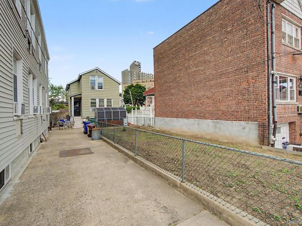 1608 Merry Avenue, Bronx NY 10461