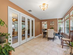 1 Hunting Ridge Road, White Plains NY 10605