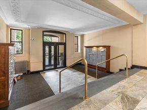 83-52 Talbot Street 6H, Kew Gardens NY 11415