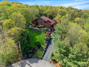 72 Jean Court, Riverhead NY 11901