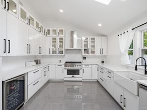 11 Gallatin Drive, Dix Hills NY 11746