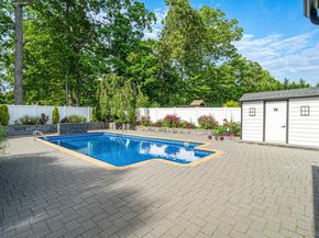 11 Gallatin Drive, Dix Hills NY 11746