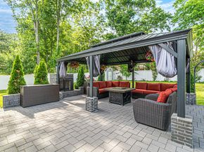 11 Gallatin Drive, Dix Hills NY 11746