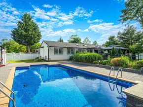 11 Gallatin Drive, Dix Hills NY 11746