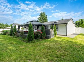 11 Gallatin Drive, Dix Hills NY 11746