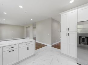 11 Henry Avenue, Ronkonkoma NY 11779
