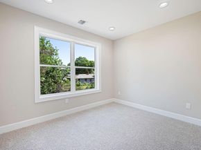 11 Henry Avenue, Ronkonkoma NY 11779