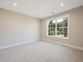11 Henry Avenue, Ronkonkoma NY 11779
