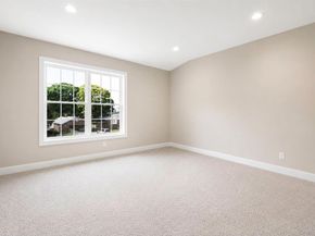 11 Henry Avenue, Ronkonkoma NY 11779