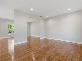 11 Henry Avenue, Ronkonkoma NY 11779
