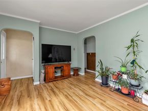 55 Fir Street, Valley Stream NY 11580