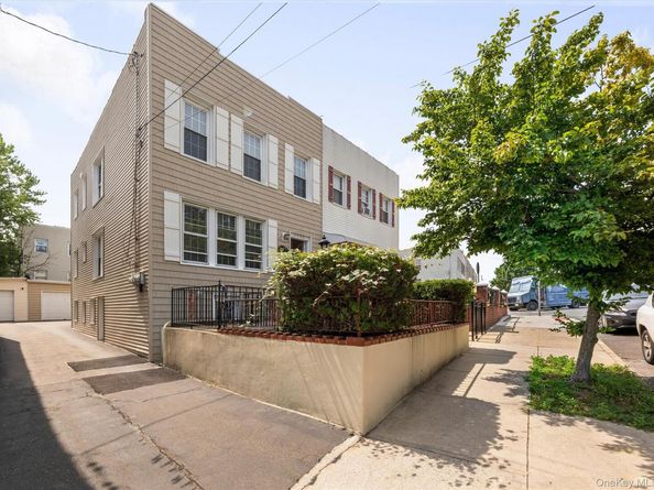 2952 Miles Avenue, Bronx NY 10465