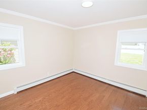 4195 Florence Road, Bethpage NY 11714
